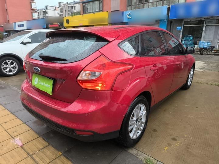 Focus 2012 Hatchback 1.6L AT Comfort photo 4
