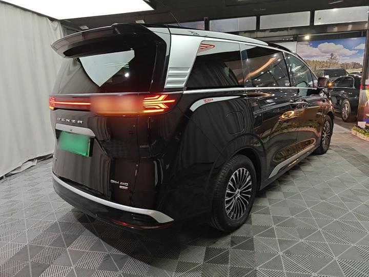D9 2025 DM-i ADAS 1020 AWD Flagship photo 4