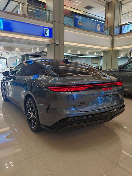 Han L 2025 DM-p AWD LiDAR Flagship photo 3