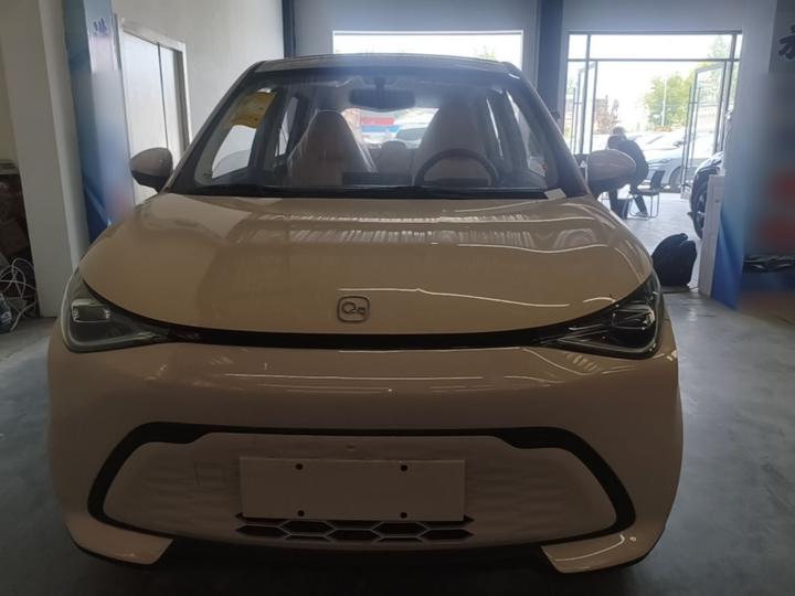 QQ 2025 405km photo 2