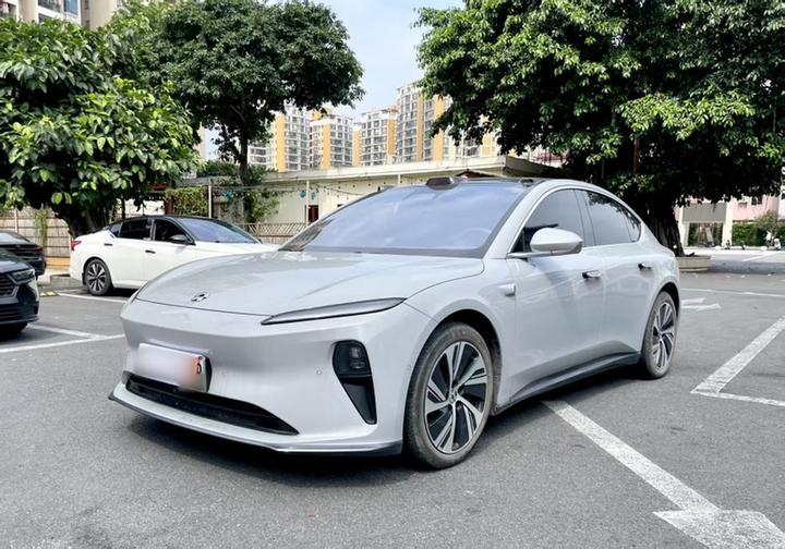 ET5 2022 75kWh