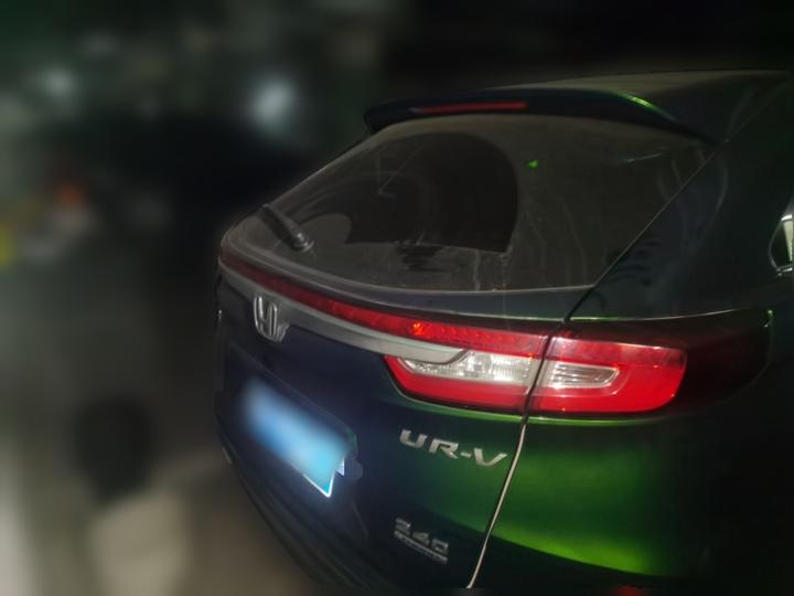 UR-V 2017 240TURBO RWD Luxury China V photo 5