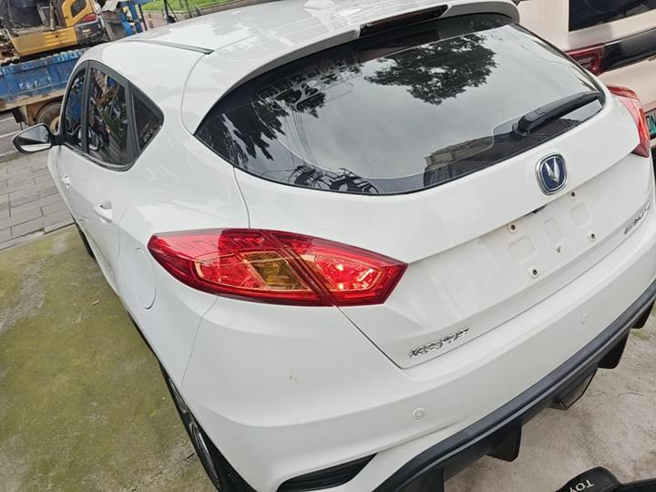 Eado 2016 XT 1.6L AT photo 4