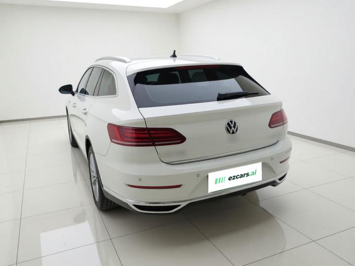 FAW-Volkswagen CC 2023 330TSI photo 4
