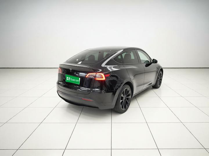 Model Y 2022 Facelift RWD photo 6