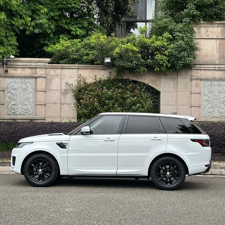 Range Rover Sport 2017 3.0 SC V6 SE photo 3
