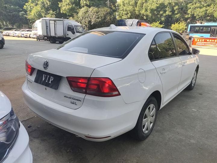 Santana 2015 1.4L MT photo 4