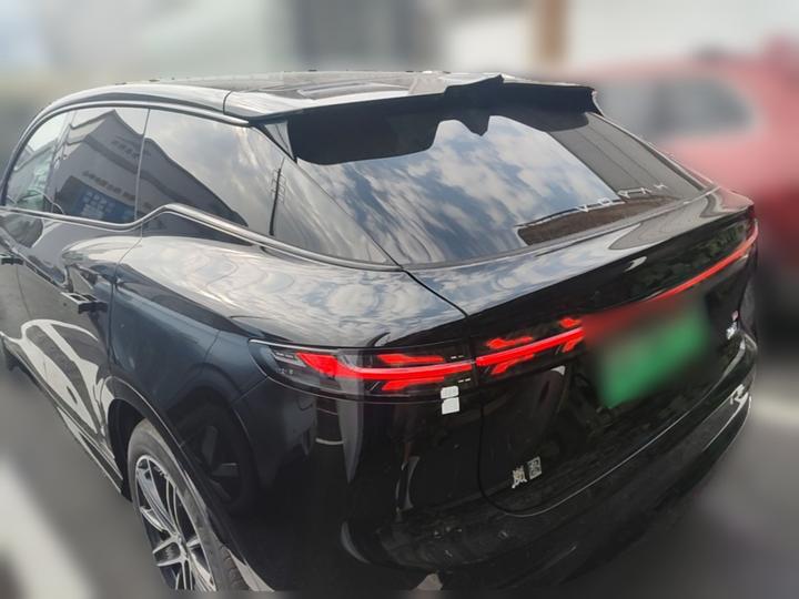 Voyah 2025 AWD Qiankun photo 4