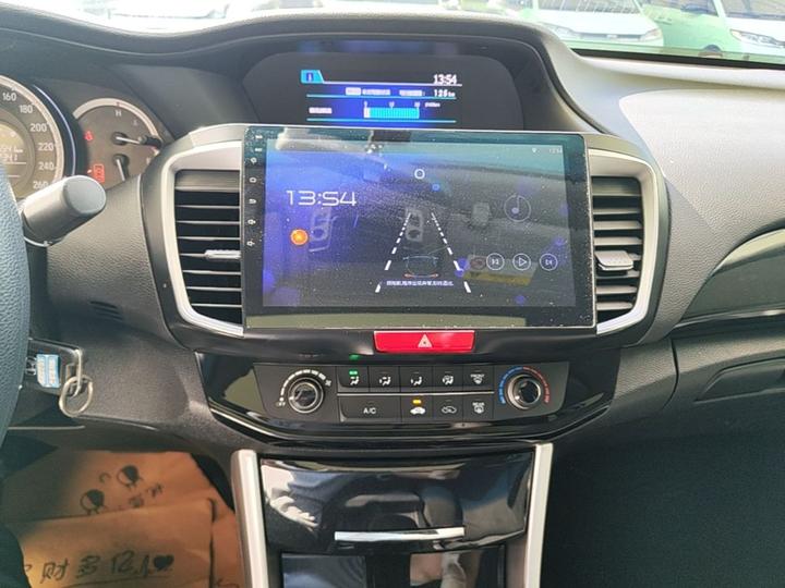 Accord 2016 2.0L Comfort photo 8