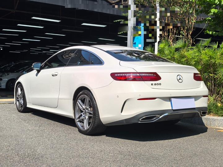 E-Class Imported 2019 E 200 Coupe photo 4