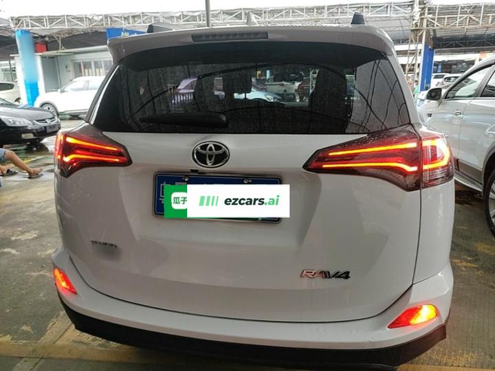RAV4 2016 2.0L CVT RWD China V photo 3