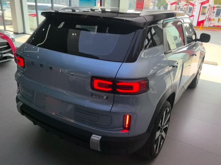Geely icon 2023 1.5TD photo 4