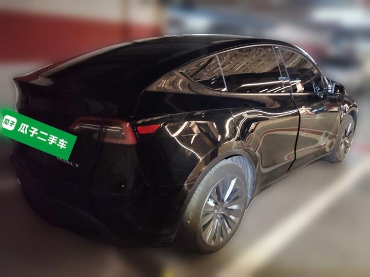 Model Y 2022 Facelift RWD photo 4