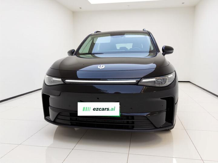 Leapmotor C16 2024 EREV 200 Exclusive photo 2