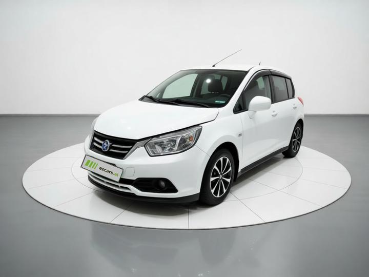 R50 2015 1.6L AT Fashion