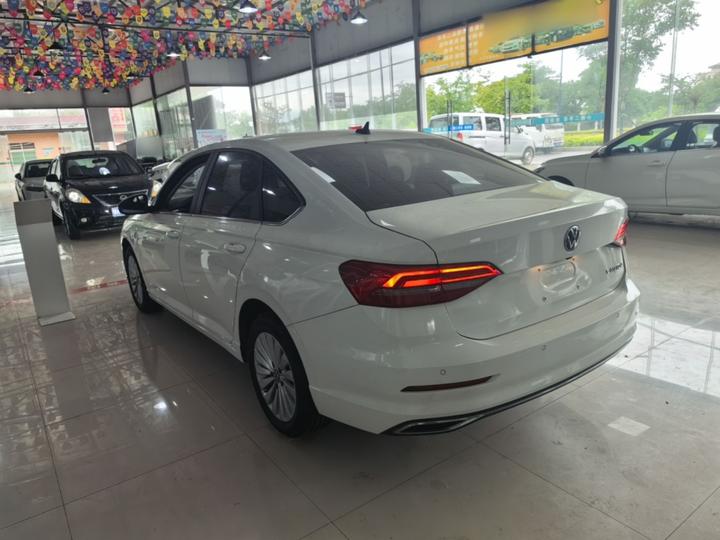 Lavida 2021 1.5L AT Comfort photo 4