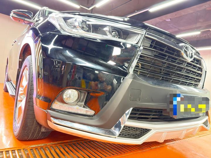 Highlander 2015 2.0T AWD Luxury 7-Seater photo 3