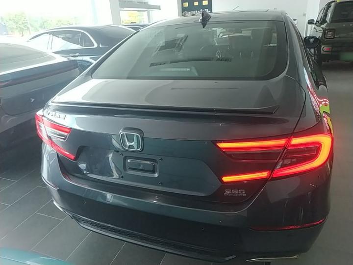 Accord 2022 260TURBO Phantom Night Premium photo 3