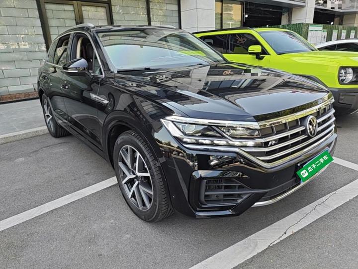 Touareg 2021 3.0TSI Classic Sport Package photo 3