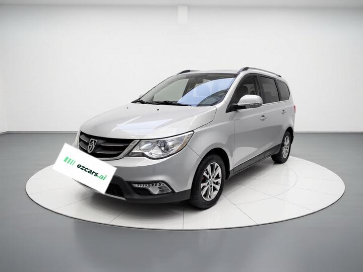 730 2015 1.8L MT Comfort ESP 7-Seater
