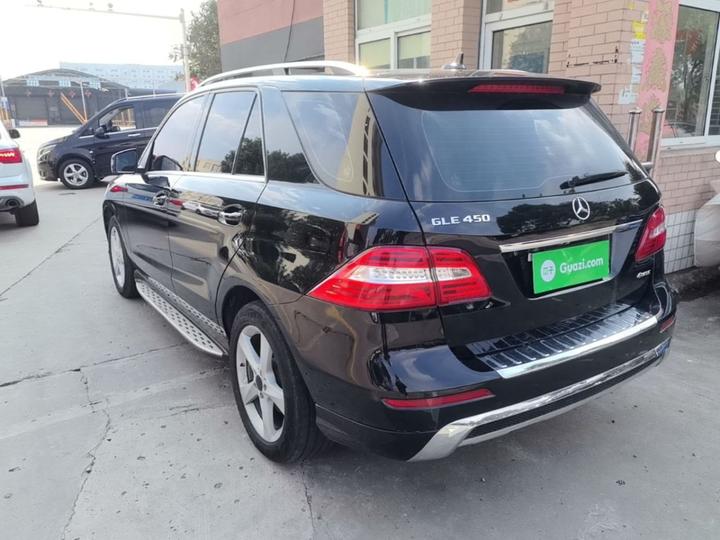 M-Class 2015 ML 400 4MATIC Dynamic photo 4