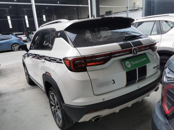 CS35PLUS 2019 1.4T DCT photo 4