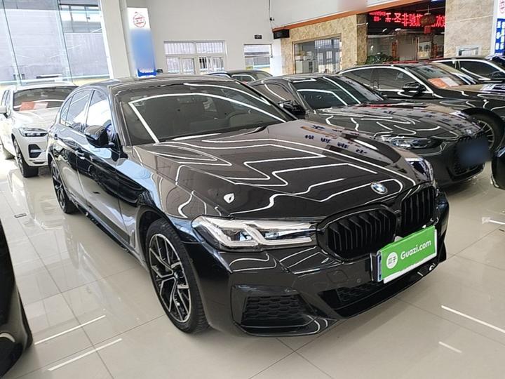 5 Series 2023 530Li Exclusive M Sport Package photo 3