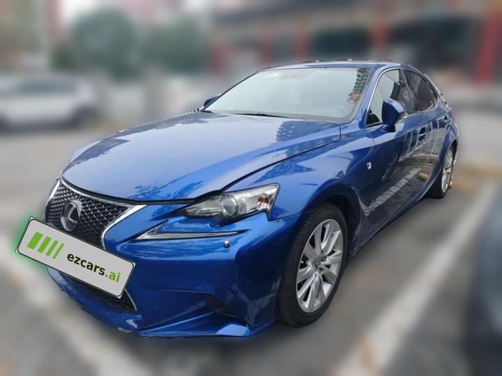 IS 2015 200t F SPORT