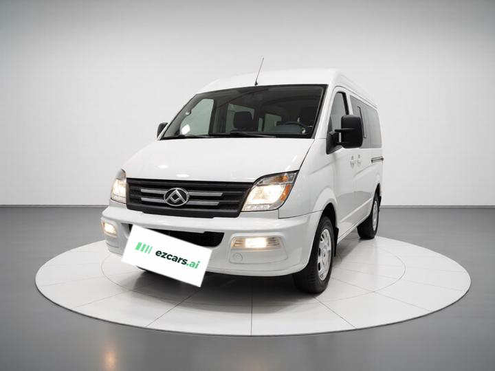 MAXUS V80 2021 2.0T MT Classic 127PS Medium Wheelbase 6/7/8/9-Seater photo 2