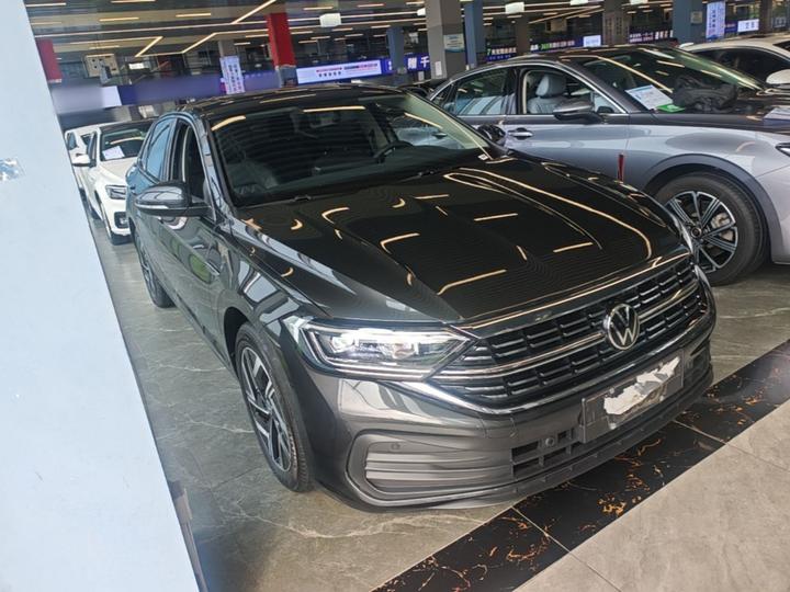Sagitar 2025 Facelift 300TSI DSG photo 3