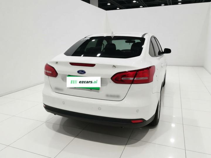 Focus 2017 Sedan 1.6L AT Fashion photo 5