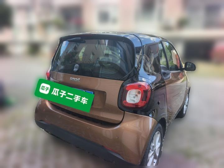 fortwo 2015 1.0L 52 Coupe photo 4