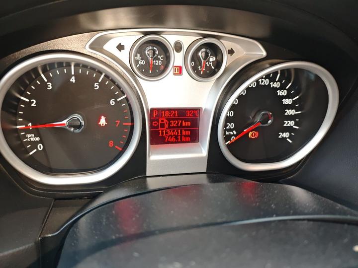 Focus 2013 Hatchback Classic 1.8L AT Anniversary Edition photo 6