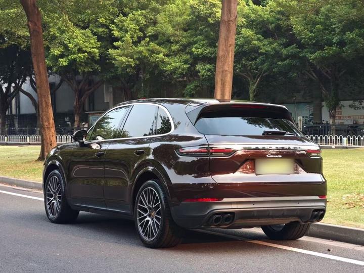 2019 Cayenne 3.0T photo 4