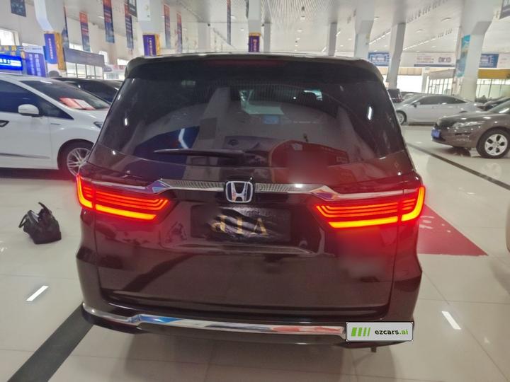 Elysion 2022 2.0L e:HEV Supreme photo 5