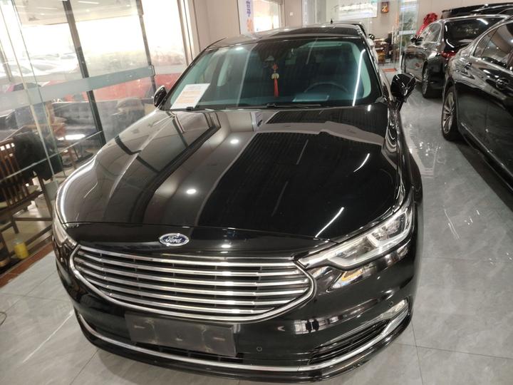 Taurus 2019 EcoBoost 245 Exclusive photo 2