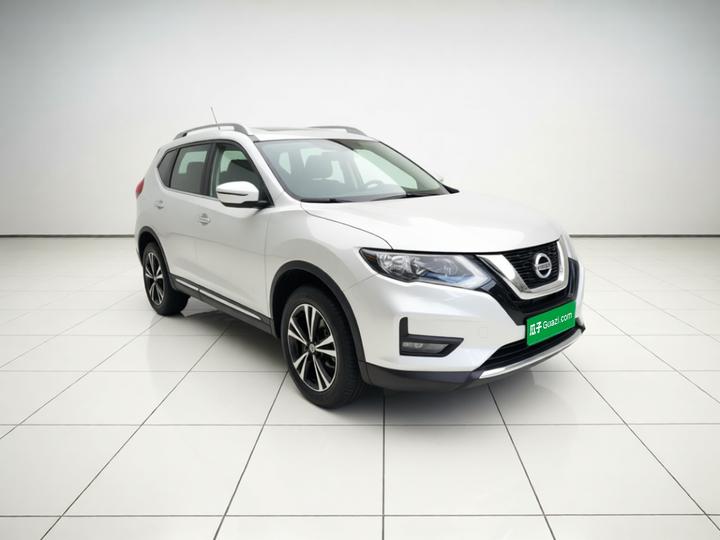 X-Trail 2021 2.5L CVT 4WD XL Connected Leading photo 3