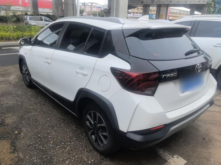 YARiS L 2022 X 1.5L CVT Luxury PLUS photo 4