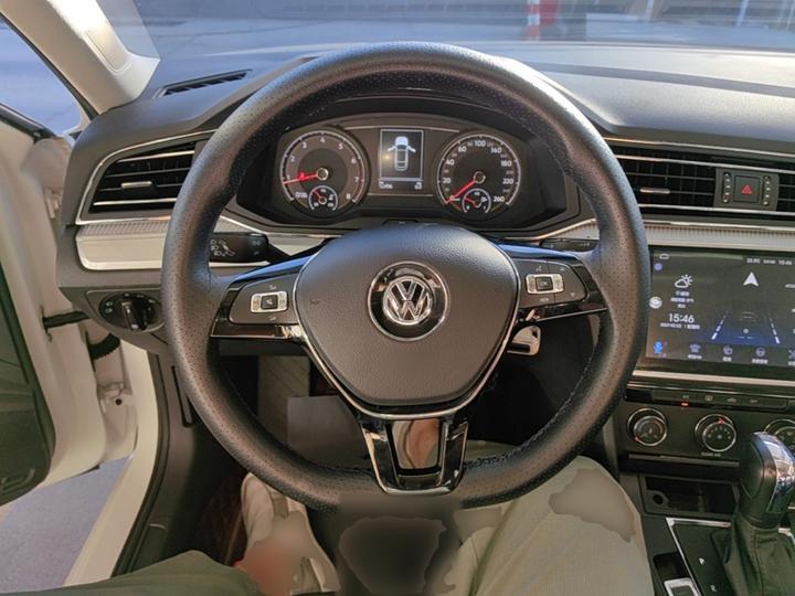 Lamando 2019 230TSI DSG China V photo 6