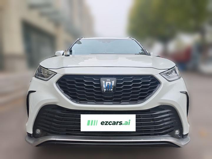 Crown 2021 2.5L HEV AWD Luxury photo 2