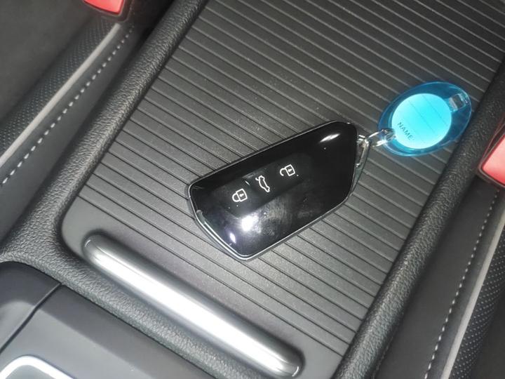 Golf 2023 280TSI DSG R-Line Lite photo 8