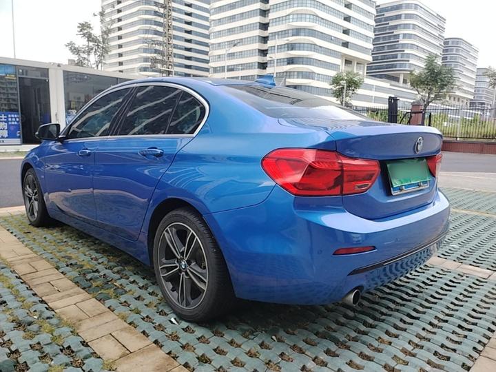 1 Series 2017 118i Sport photo 4