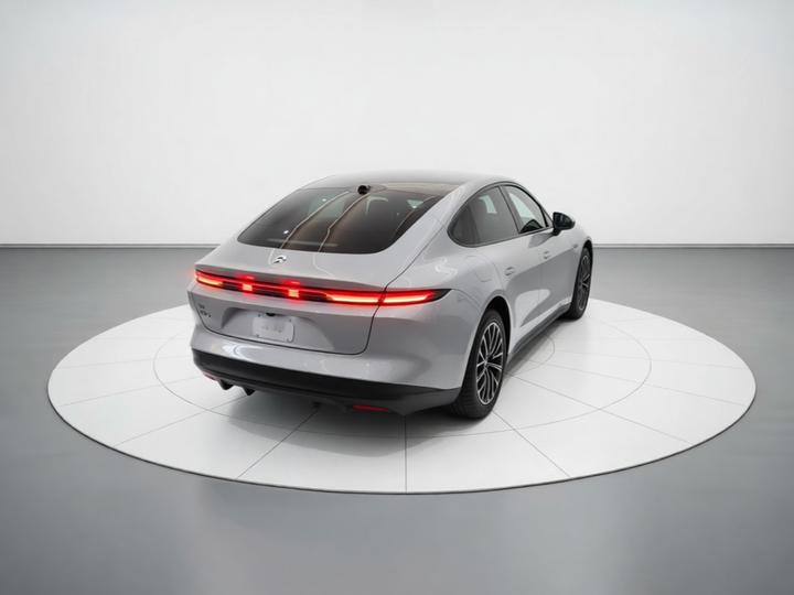 ET5 2022 75kWh photo 3