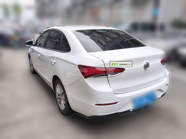 Excelle 2021 Facelift Classic 1.5L AT Elite photo 4
