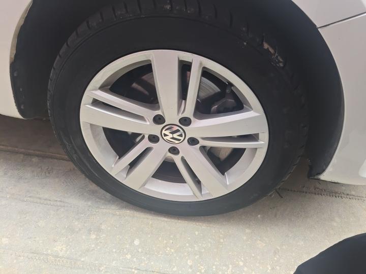 2018 380TSI 7-Seater photo 8