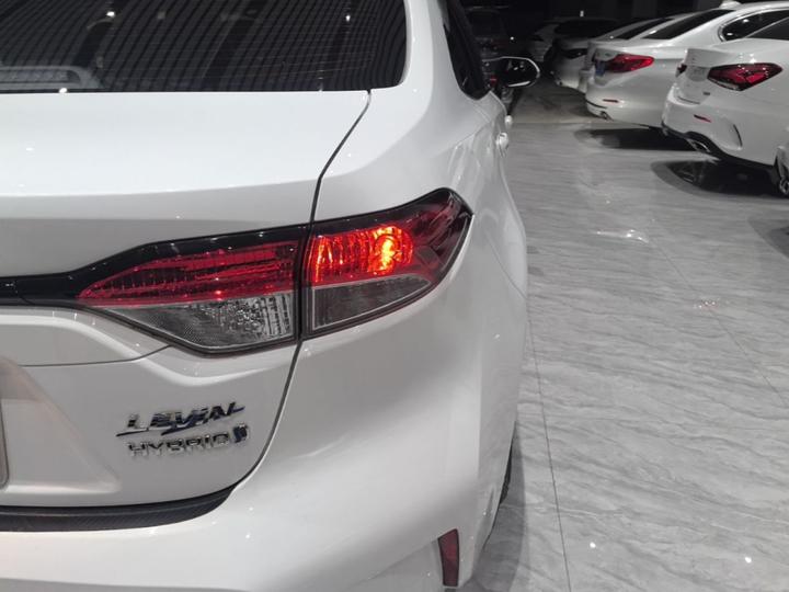 Levin 2023 Smart Hybrid 1.8L Leading photo 7
