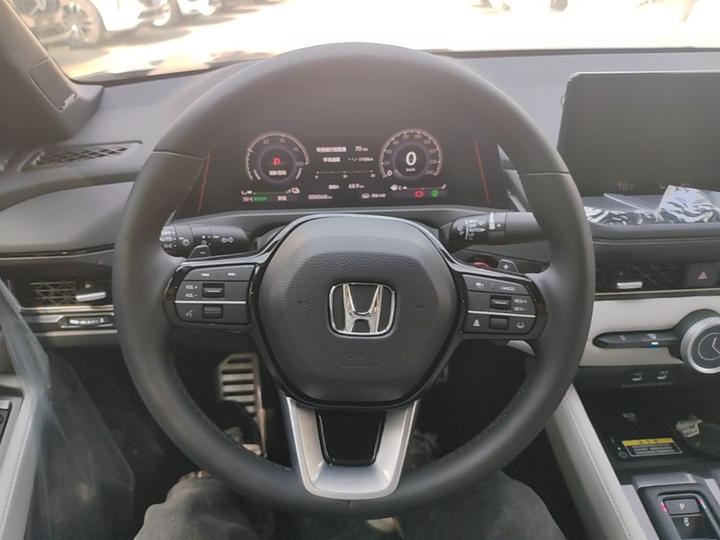 EV 2023 e:PHEV photo 6