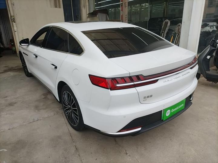 Han 2021 EV Standard Range Luxury photo 4