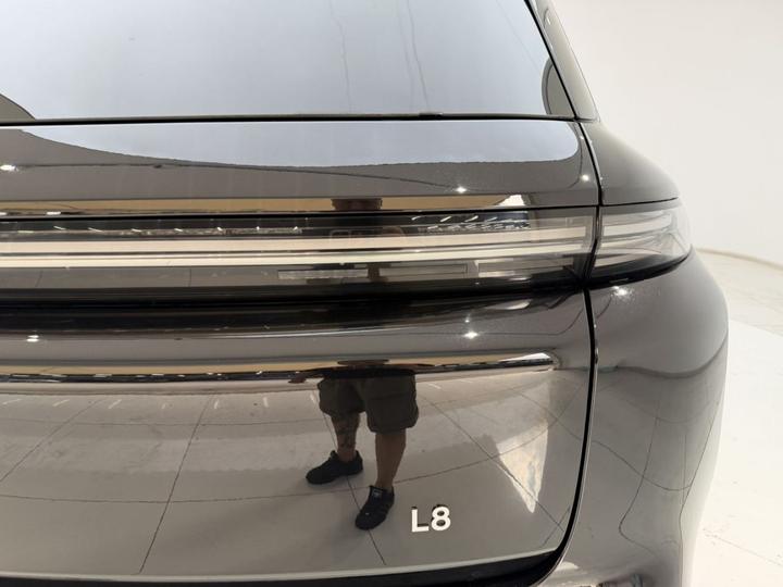 Li L8 2024 Pro photo 6