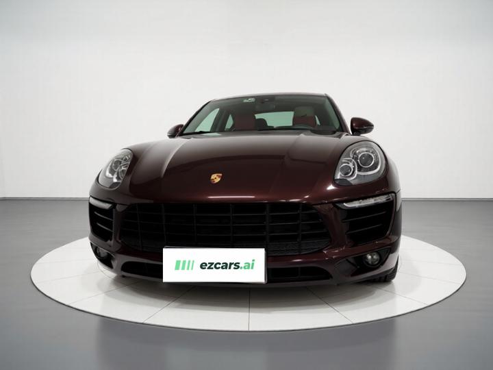 2017 Macan 2.0T photo 2